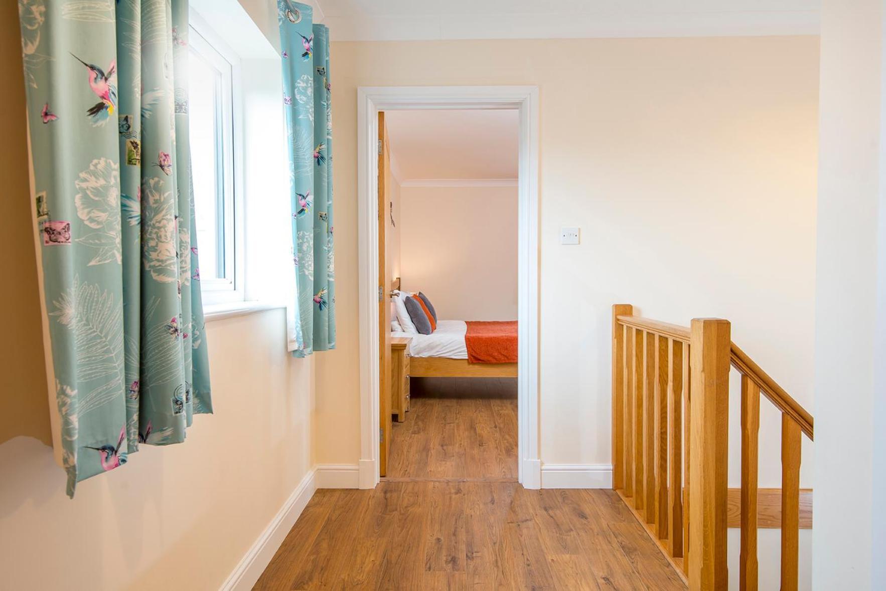 Luxury Cottage With Private Indoor Hot Tub+Woodlands Llanfyrnach Exterior photo